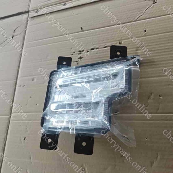 605000268AA FOG LAMP LEFT 30