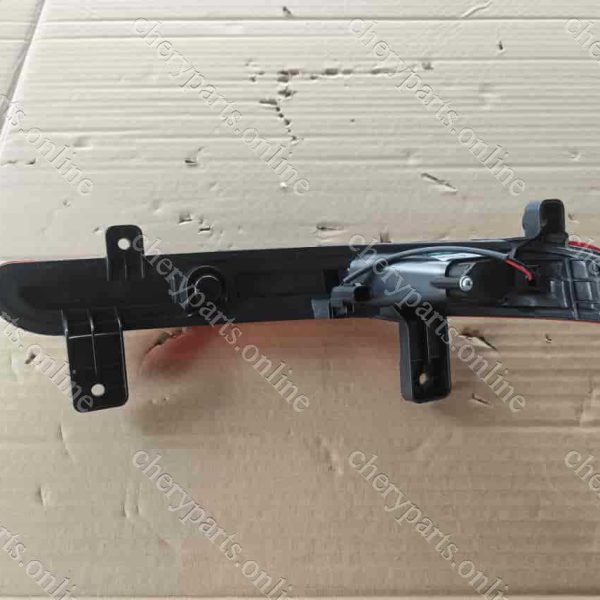 605000367AA REAR BUMPER REFLECTOR LEFT 66