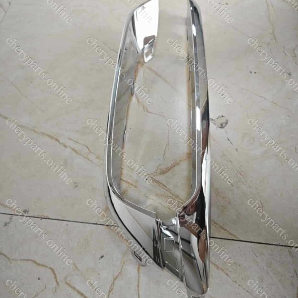 F01-2803517 FRONT LEFT DAYTIME RUNNING LAMP MOULDING 316