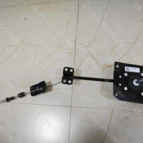 F01-3105010 SPARE TYRE LIFTER ASSEMBLY 354