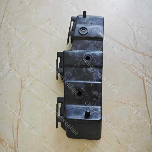 F08-2803544 RIGHT HEADLAMP INSTALLING PLATE 530