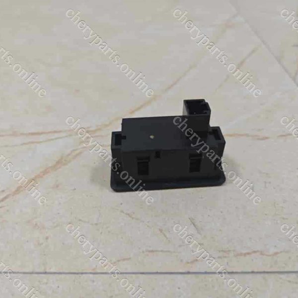 F08-3740070 TAIL DOOR SWITCH 563