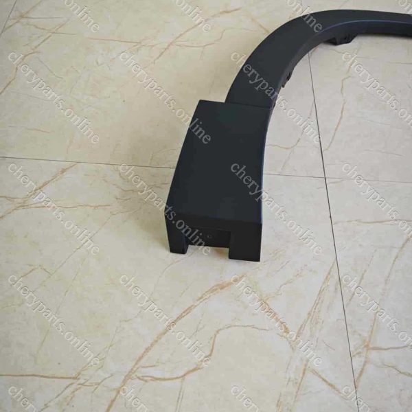 F08-5500120 FRONT WHEEL ARCH ASM RIGHT 586