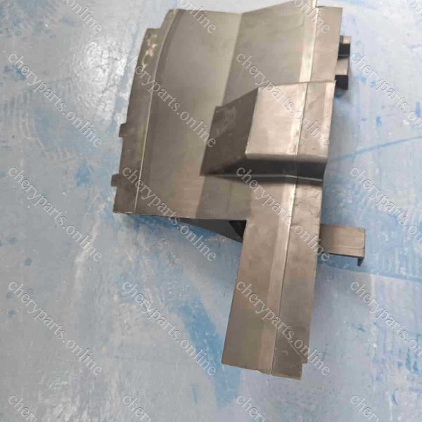 F16-2803543CA FRONT AIR DEFLECTOR RIGHT 670