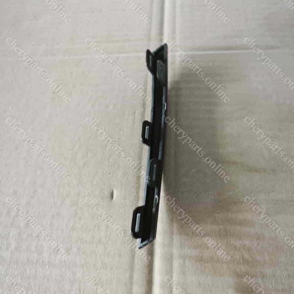 F16-2803553CA-DQ GRILLE BRIGHT STRIP 7-DQ 1639