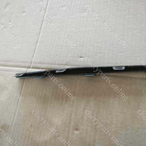 F16-2803574CA-DQ GRILLE STRIP 28 1660
