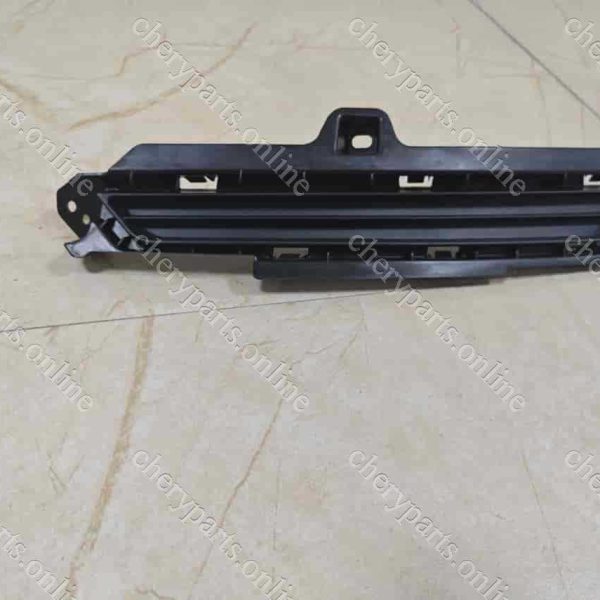 F16-2803583CA GRATING LEFT-FRONT BUMPER LWR 684