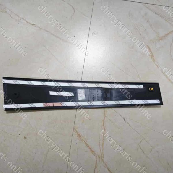 F16-5500420CA TRIM PANEL 1-REAR DOOR RIGHT 832