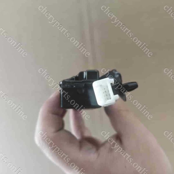 F16-7925075HA GUARD BOARD VIEWING SCREEN-DOOR LEFT 1489