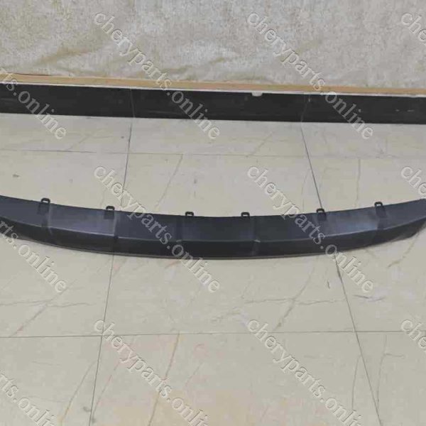 F18-2803503 TRIM-FRONT BUMPER LWR 920