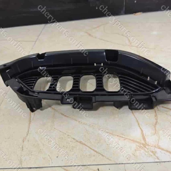 F18-2803512 COVER-FRONT BUMPER DRL RIGHT 927