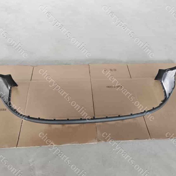 F18-2804505 MID TRIM-REAR BUMPER 1494