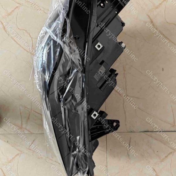 F18-4421020BL FRONT HEADLAMP-RIGHT 1039