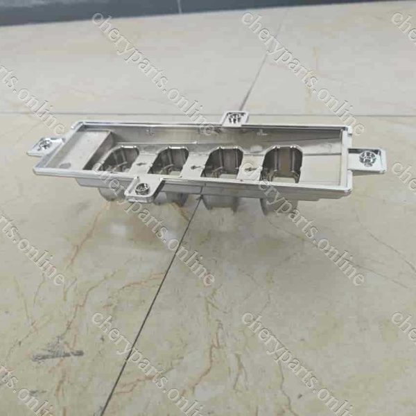 F18-4499020WD SILVER TRIM-RIGHT DAYTIME RUNNING LAMP 1062