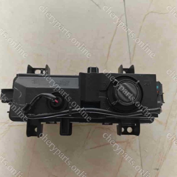 F18-4499020 DAYTIME RUNNING LAMP ASSY-RIGHT 1064