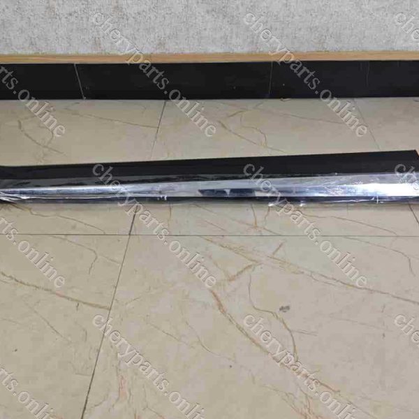 F18-5500160NA-DQ TRIM PNL ASSY-FRONT DOOR RIGHT 1083