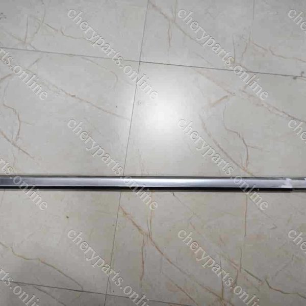 F18-6107117 OUTER WATER PROOF STRIP-FRONT DOOR LEFT 1097