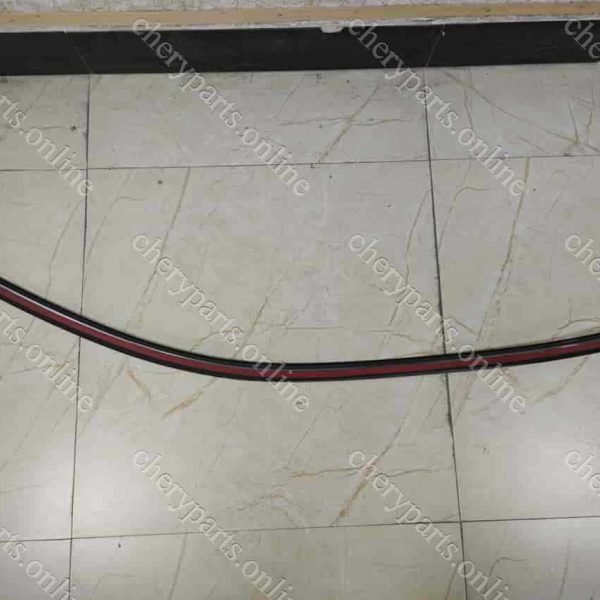 F18-6107220 TRIM STRIPE ASSY-FRONT DOOR RIGHT 1101