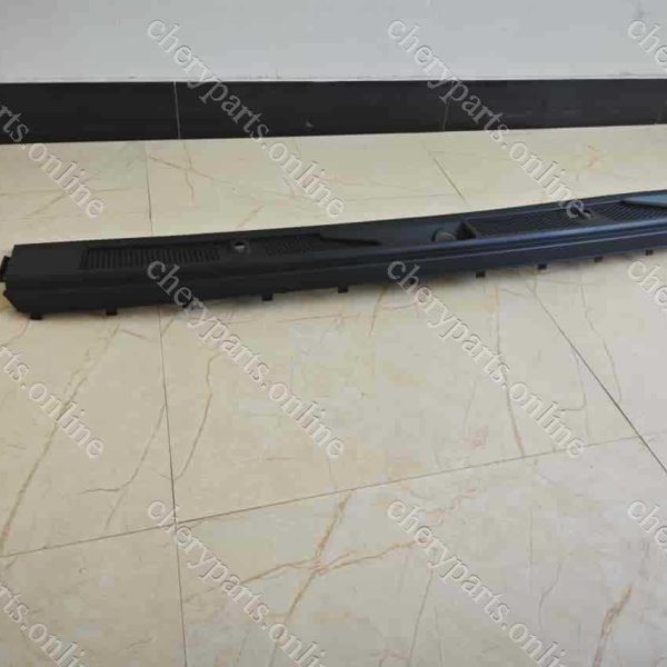 F26-5302520 FRONT WINDSHIELD LOWER TRIM PANEL MESH C 1322